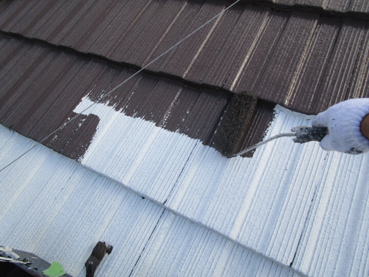 ⑩屋根上塗り 一回目