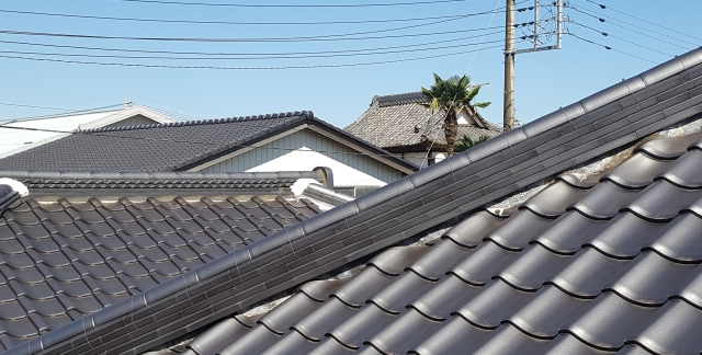 外壁塗装　広島　屋根　セメント瓦　瓦