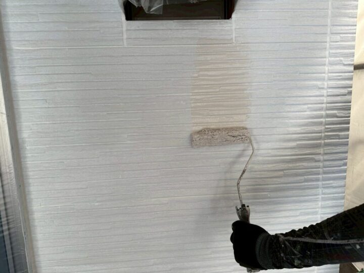 ⑰外壁(サイディング部)上塗り 一回目(SR-408)