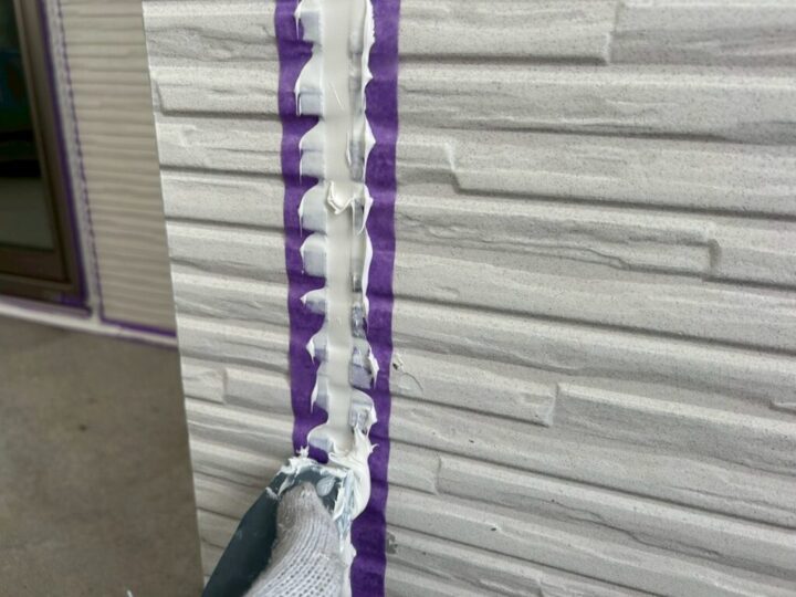 ④シーリング打ち(シーリング工事)