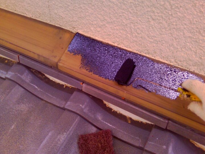 ③鉄部錆止め塗布