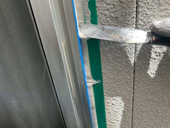 ④シーリング打ち(シーリング工事)