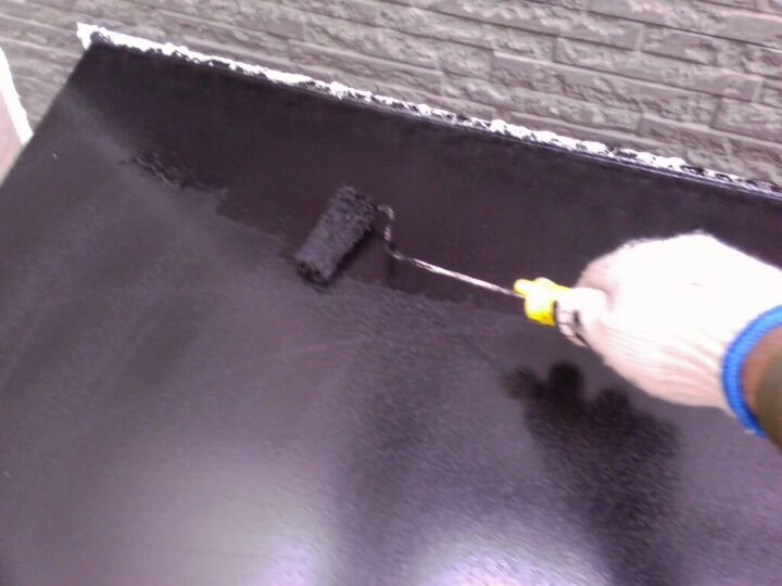 ⑬鉄部・木部上塗り 一回目