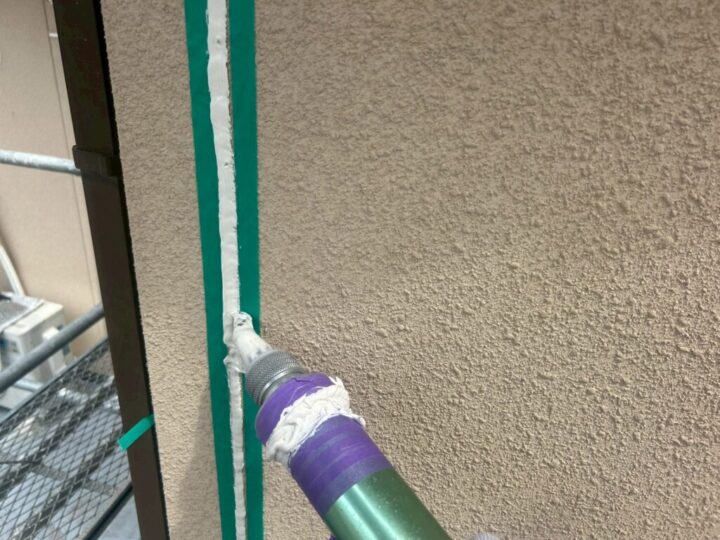 ③シーリング打ち(シーリング工事)