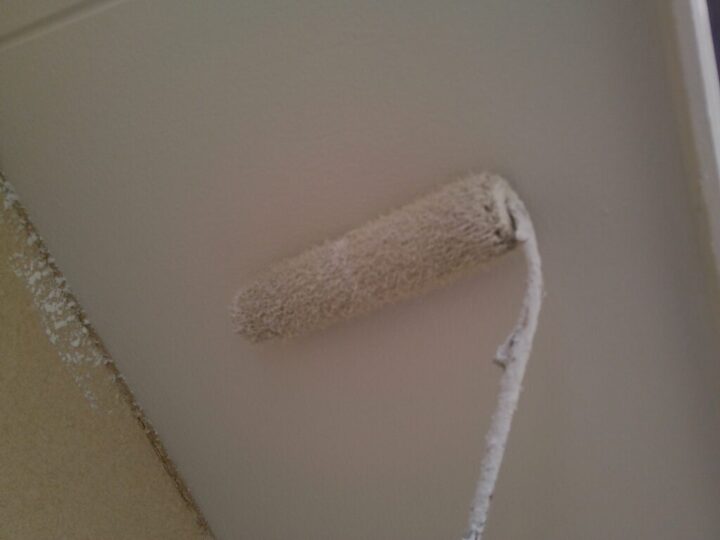 ⑨軒天上塗り 二回目