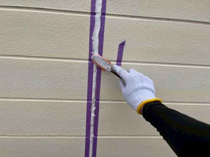 ④シーリング打ち(シーリング工事)