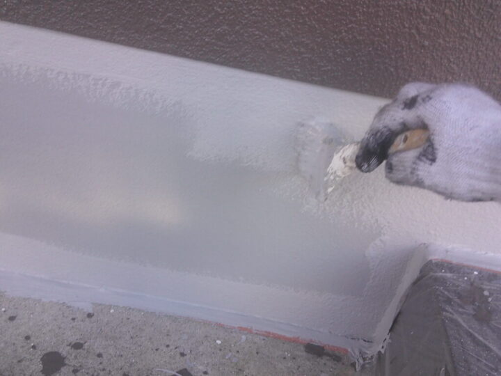 ⑭基礎巾木上塗り 二回目