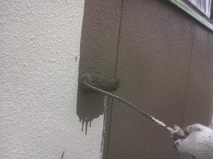 ⑨外壁上塗り 一回目